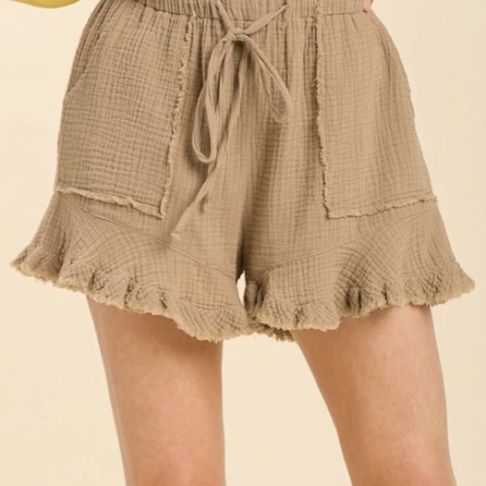 SMALL Elastic Waist and Drawstring Shorts with Ruffle Hem & Side Pockets
